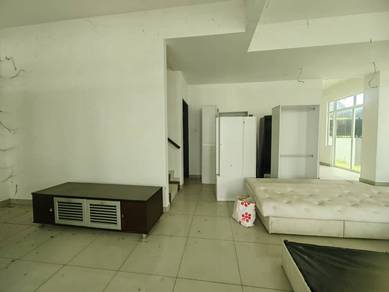 Gated 2 Storey Semi D Taman Beruni Datuk Kumbar Alor Setar For Sale