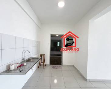 Fairview Residence in Sungai Ara 970sf Original 2 Carparks City View