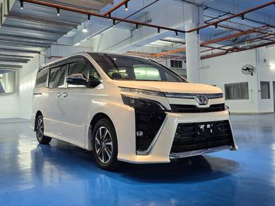 Toyota VOXY 2.0 ZS KIRAMEKI II (A)