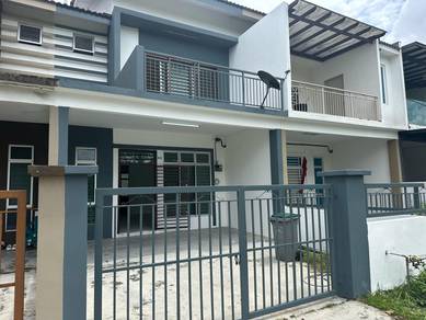 Full loan nice scientex senai double Storey terrace house kulai saleng