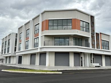 Corner Unit Uptown 2 Square Bandar Rimbayu Shoplot For Rent