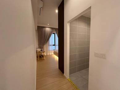 Super Low Dense,Klcc View, Free furnished & legal, shuttle to MRT&LRT