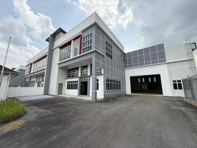 Bigger Size/Semi-D Factory/High ROI 5.2%/Below market/Freehold/Senai