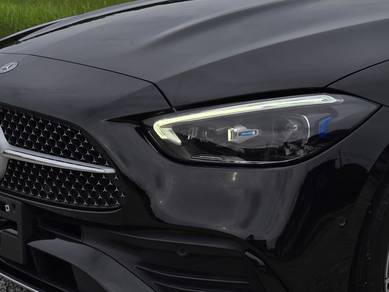 Mercedes Benz C200 AMG LINE w 360Cam HUD
