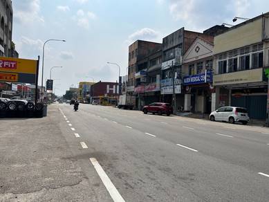 Seremban 3 Storey Shop lot @ Jln Tuanku Antah