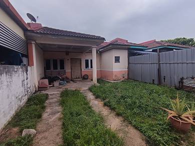 [DEPAN JALAN] Rumah Teres Setingkat Garden Homes [MURAH]