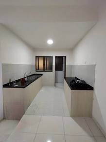 Suria Putra Condominium For Rent @Sg Buloh