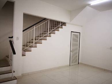 INTERMIDIATE 2 Storey Terrace Alam Sari Bangi [Puisi 5]