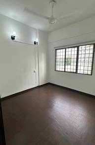 Taman kip condo for rent ( suria Kipark )kepong ,low floor, 1200