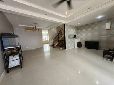 Ampang Sering Ukay 2.5 storey House - Freehold 22x75sf Renovation