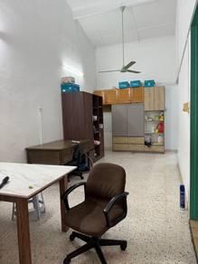 Bayan Baru Opposite Sunshine Square Single Terrace Partly Renovated