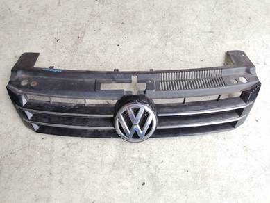 421 - Front Grill VW Sharan 2.0