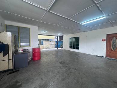 Single Storey House For Rent