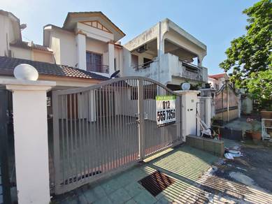 ( Gated & Guarded ) 2 Storey House, Wawasan 3, Puchong, ( Autogate )