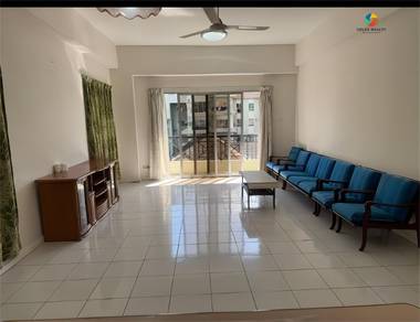 Api-Api Centre Service Apartment For Rent