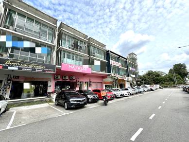 Damansara Alif 3 Storey Shoplot Intermediate Unit Ready Tenant ROI 3.3