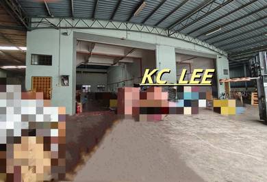 2 Adjoining 1.5 Storey Semi-D Factory For SALE @ Simpang Ampat Penang