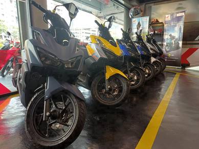 NEW COLOUR 🟨⬜Honda Vario 160 🏍️