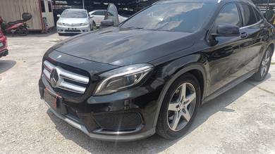 Mercedes Benz GLA250 4MATIC (CBU) 2.0 (A)