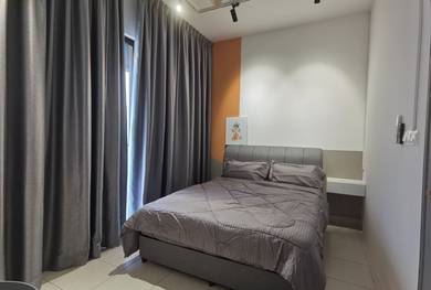 Middle Room The Netizen Female Unit Fully Furnished Walking to MRT