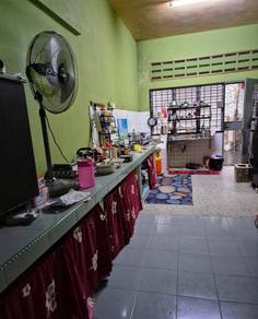 End Lot Rasah Single Storey House