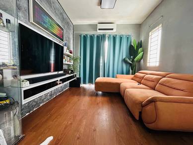 RENOVATED END LOT Casa Riana Apartment, Taman Puncak Jalil