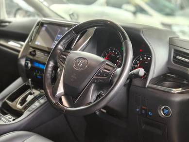 Toyota ALPHARD 2.5 SC