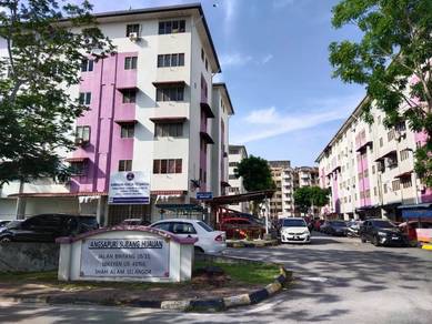 1+1 deposit Shah Alam , Subang Hijauan Flat tingkat 1 no lift corner
