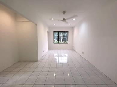Bayu/ Saujana Apartment🔥Below Market✅3R2B+ 1CP ,Damansara Damai