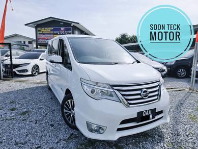 Nissan SERENA 2.0 S-HYBRID HIGHWAY STAR