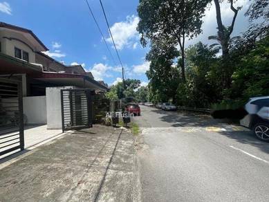 Fully Renovated 2 Storey Terrace @ Taman Desa Serdang, Seri Kembangan