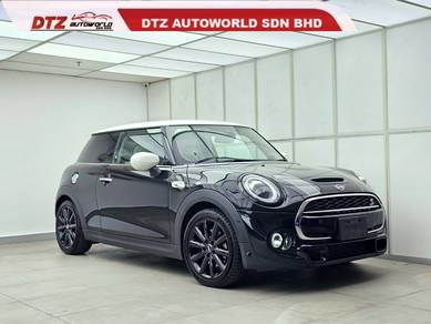 Mini COOPER 2.0 S (F55 LCI) JCW  (A)