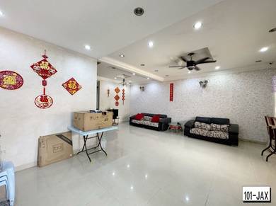 Bandar Puteri Klang Sanggul 22x75 Renovated Extended Freehold