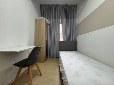 Room for Rent near MRT TRX  – The Forum Condominium KLCC Area