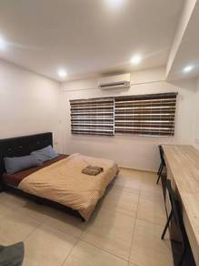 (Corner) Mahkota cheras double storey house for rent, mahkota cheras