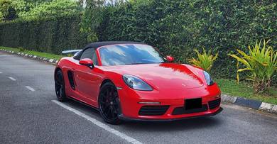 Porsche 718 2.0 BOXSTER (A) MT UNT! GT WING!