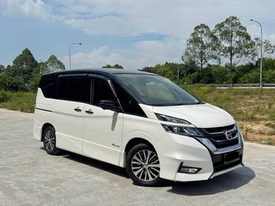 Nissan SERENA 2.0 PREMIUM HIGHWAY STAR (A)