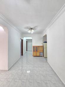 Full Loan / Sri Putra Apartment Kulai Bandar Putra (IOI) / Renovated