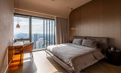 Freehold【3 - 5Room with 2carpark】Instalment RM1,700 / High CxshBxck