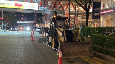 Backhoe rental