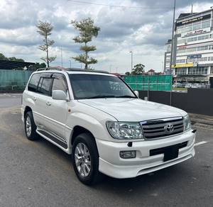 Toyota LANDCRUISER 4.2 (HDJ101) (A)