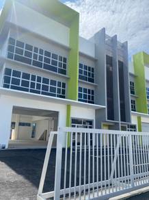 3 storey Semi D New Factory @ perdana Industrial Park puchong