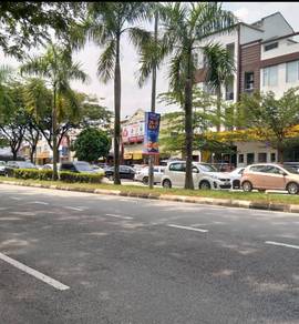 Alam Damai face Mainroad 1st Floor