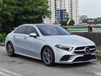 Mercedes Benz A250 2.0 AMG LINE (A) SEDAN