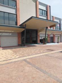 Endlot for Rent at Town Square Gamuda Cove