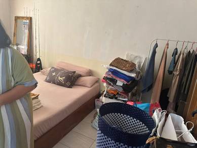 Double storey House / Low deposit / Good location / Taman Puteriwangsa