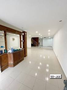 FACING MORE PARKING Taman Palm Grove Klang 2 Storey House 20x80 4R3B