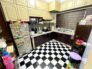 RENOVATED ‼️ Petaling Indah Condominium Sungai Besi KL