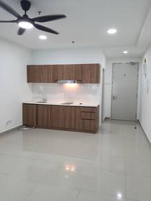 Pacific Short drive to MRT/LRT station, short walk to jaya one mall