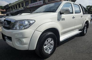 Toyota HILUX D/CAB 3.0 A (G) VNT (AT) (4X4)🤍